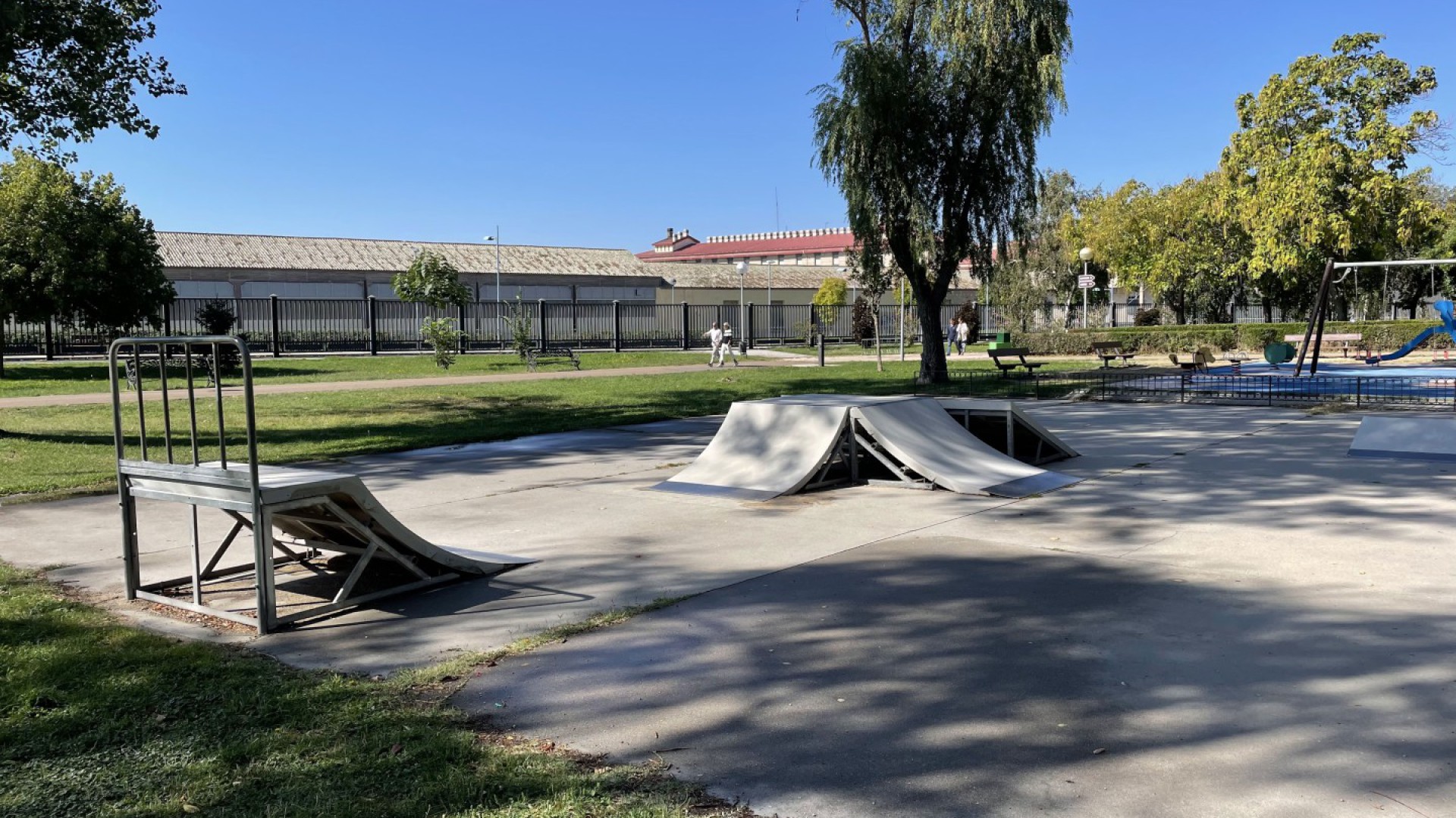 Mini rampa skateboard del parque de los Jesuitas