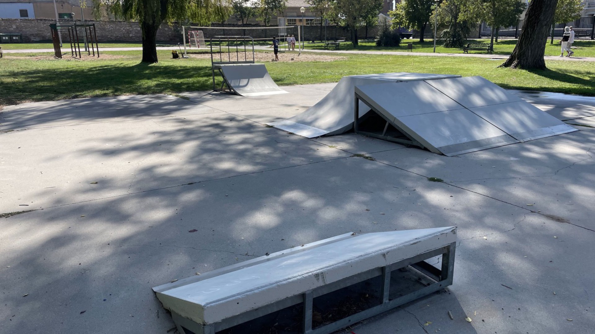 Mini rampa skateboard del parque de los Jesuitas