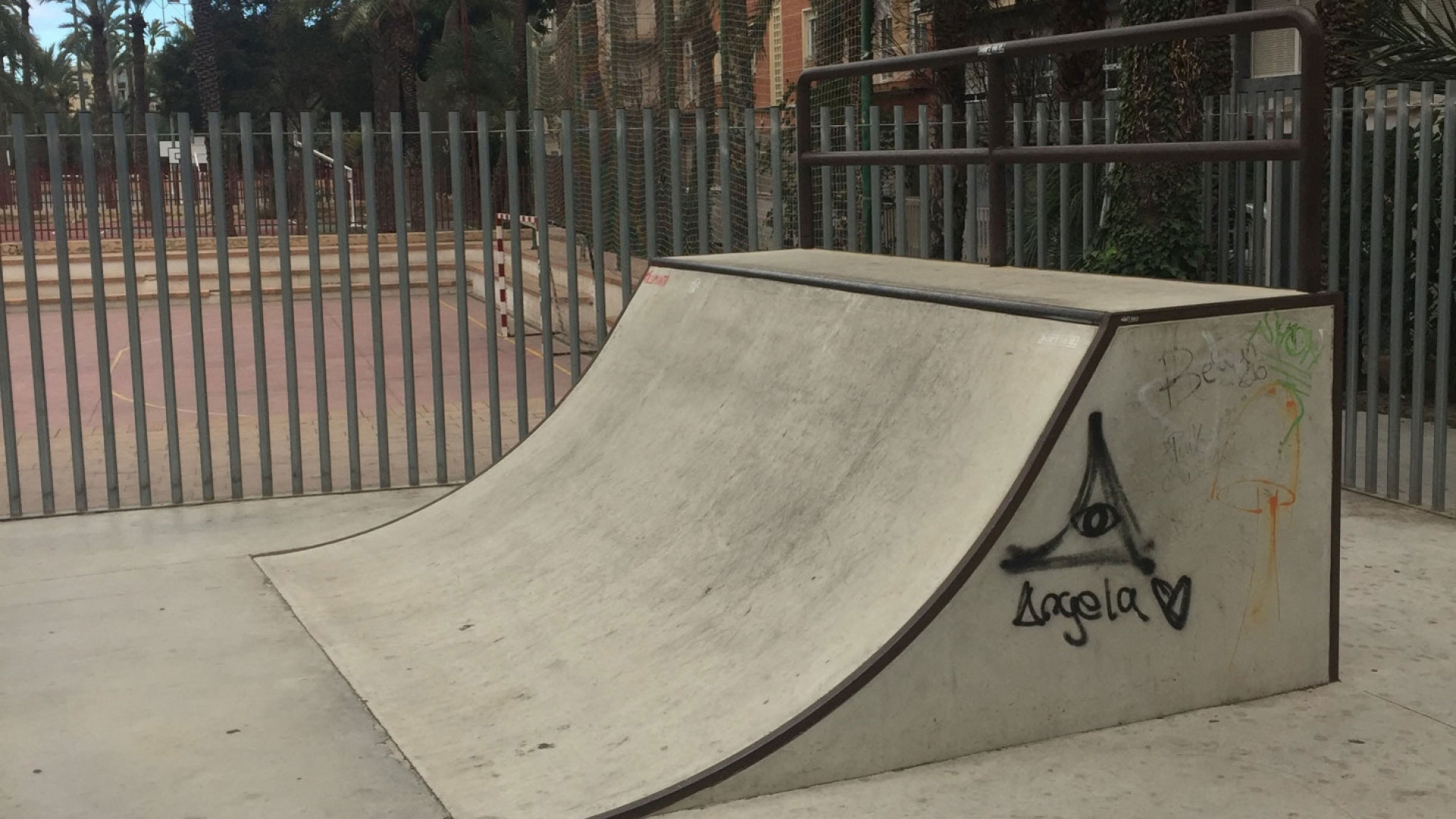 Skate Plaza de leche